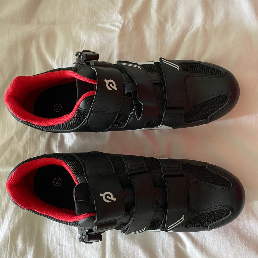Peloton cycling shoes (men)